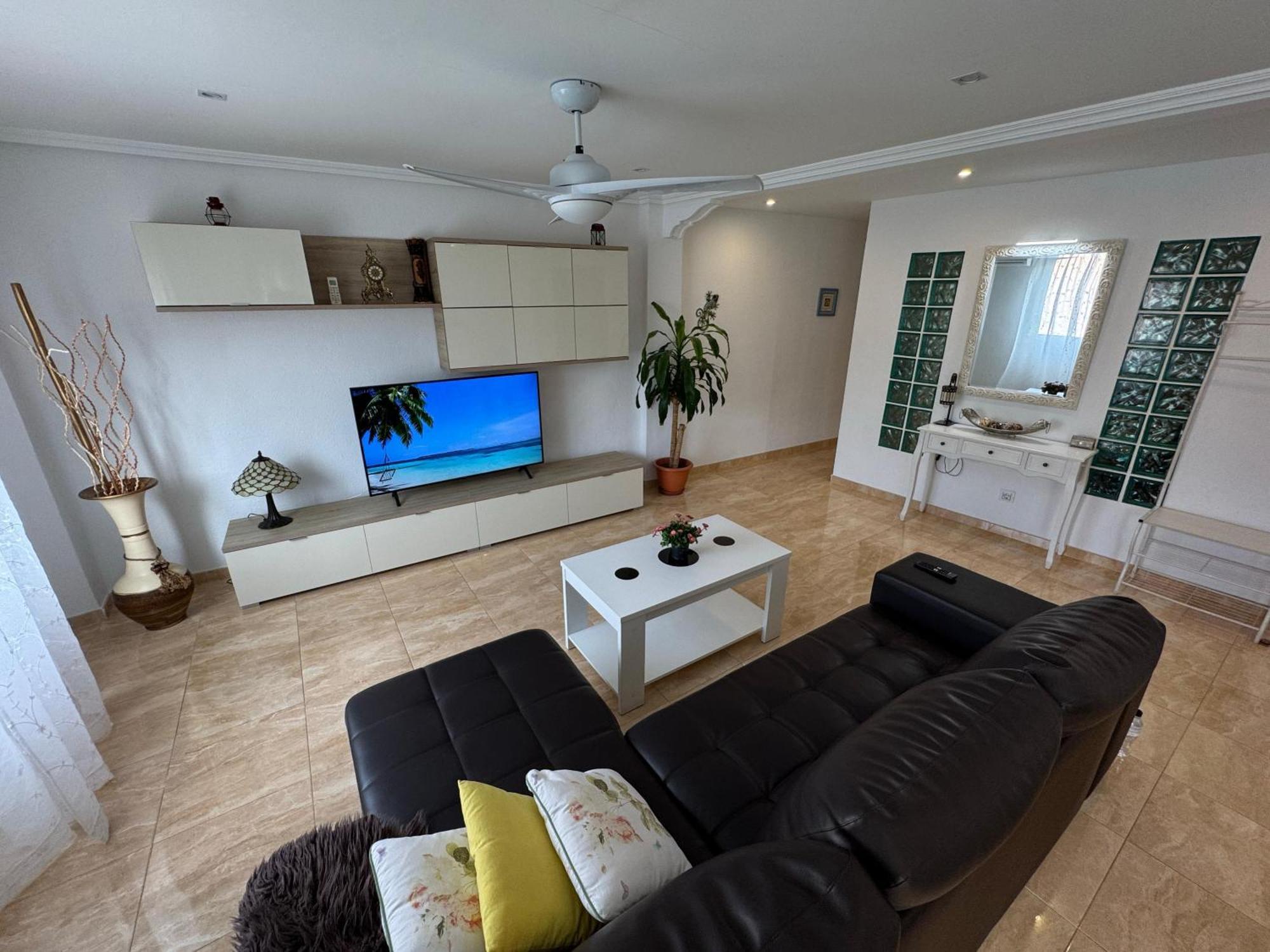 Alenia Apartments Alicante Dış mekan fotoğraf